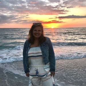 Meet your Posher, Taylor